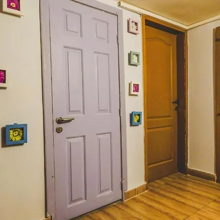 Center 2 Apartment Sofia