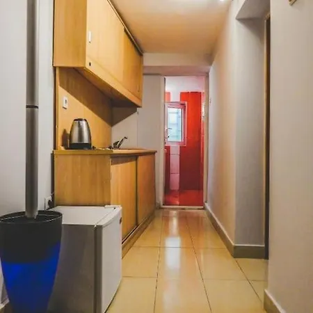 Center 2 Apartment *